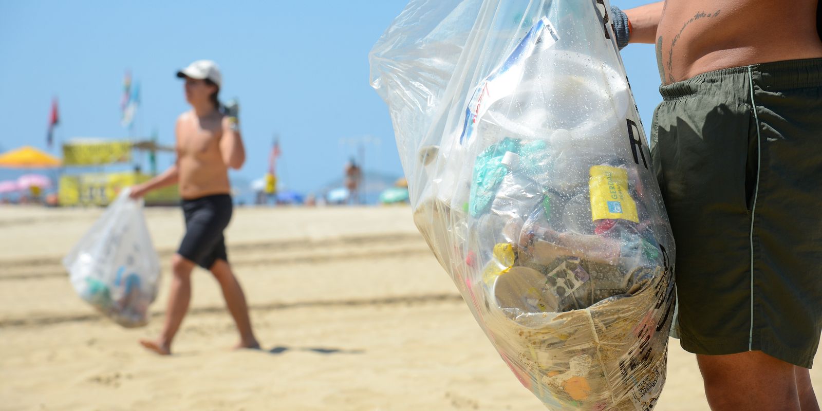 Praia do Rio Vermelho recebe mutirão de limpeza no domingo